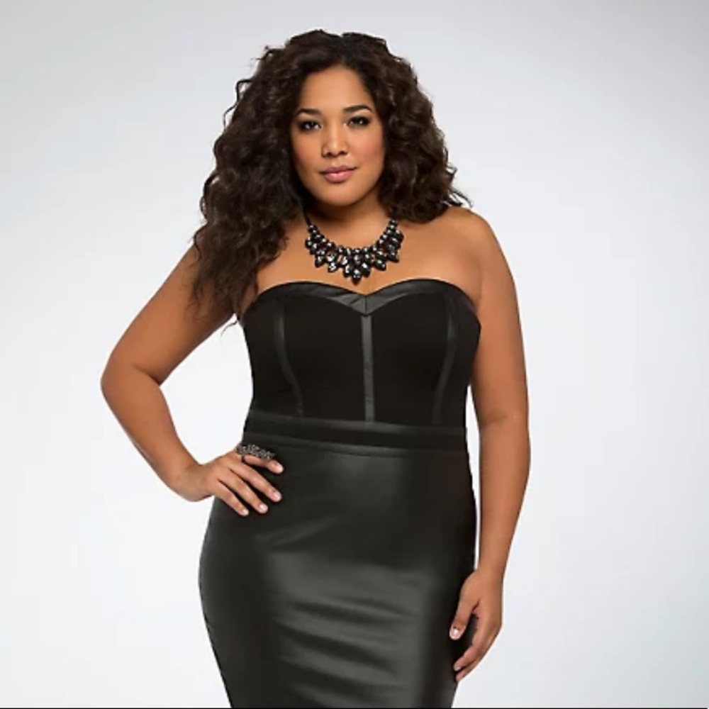 Torrid Dress - Picture 2 of 8